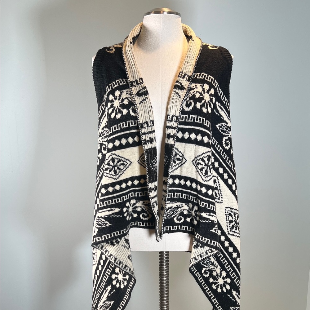 Ci Sono Black and Cream Knit Sleeveless Open Front Draping Cardigan Vest M/L - Picture 3 of 7